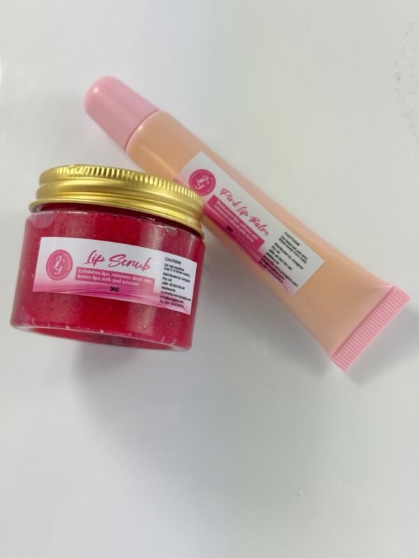 LIP SCRUB
